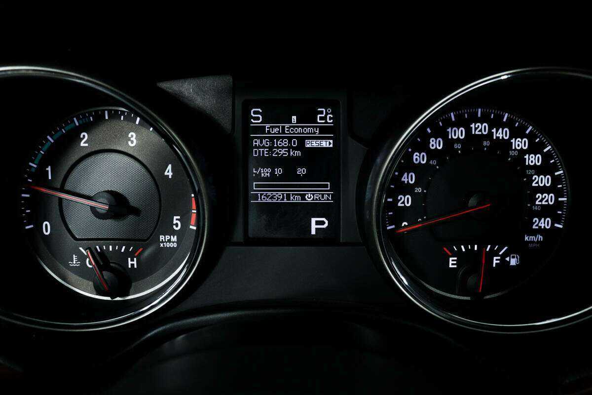 Б/У Джип Гранд Чироки 2013 года. Фото: #9