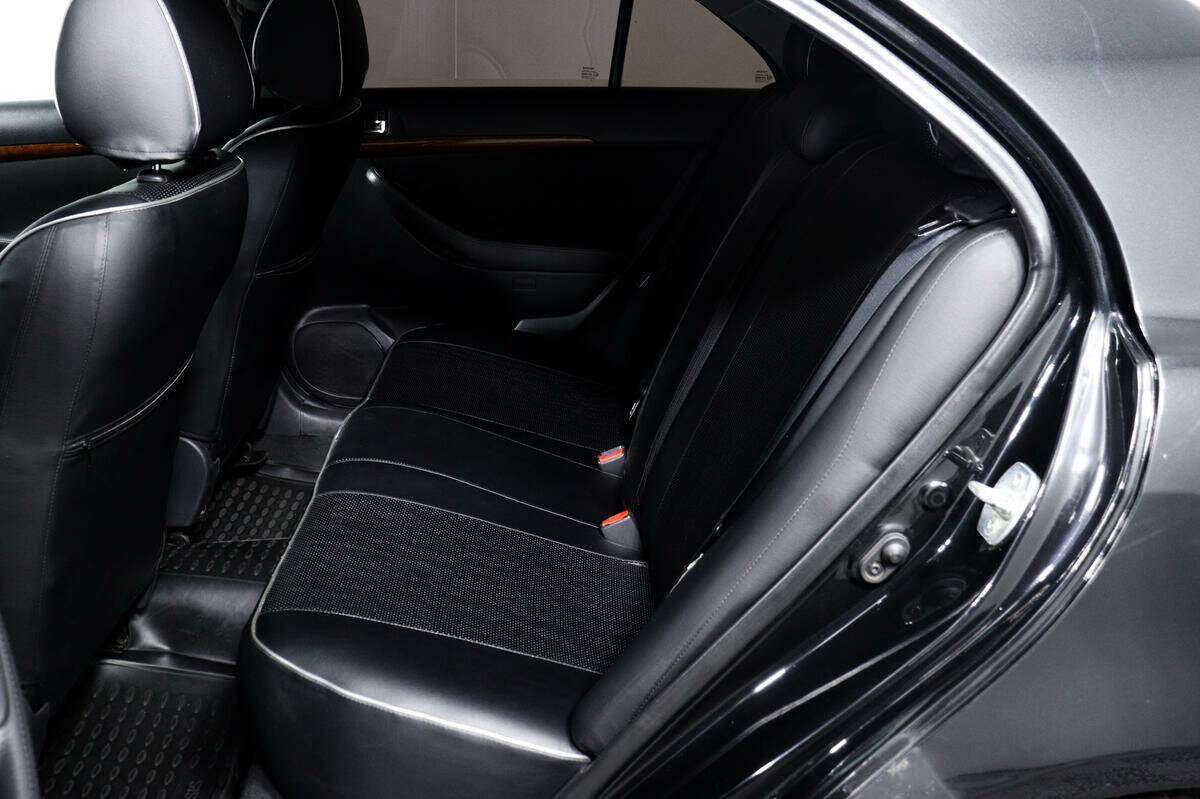 Б/У Тойота Авенсис 2008 года. Фото: #11