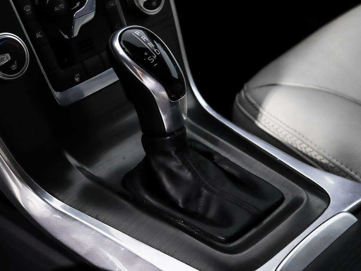 Б/У Вольво ИксЦ70 2014 года. Фото: #10