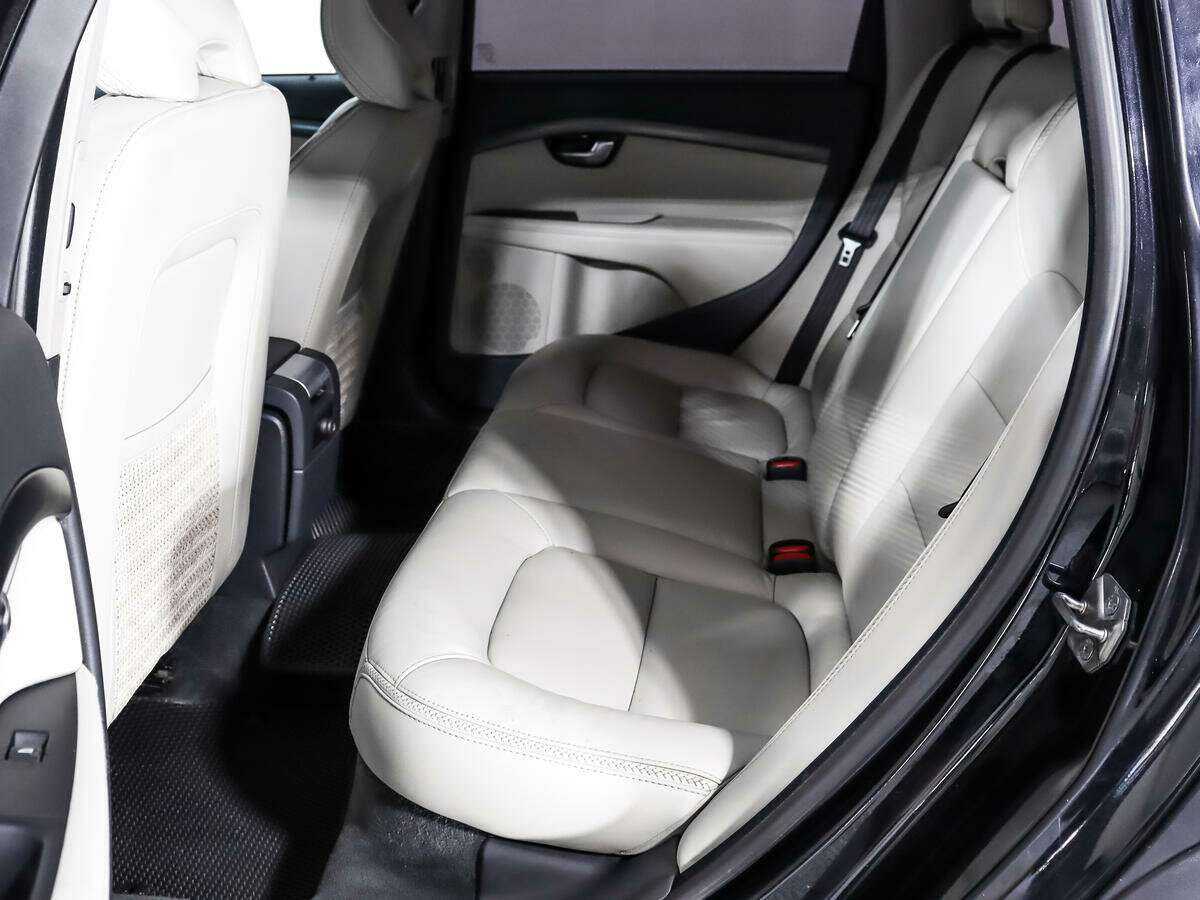 Б/У Вольво ИксЦ70 2014 года. Фото: #11