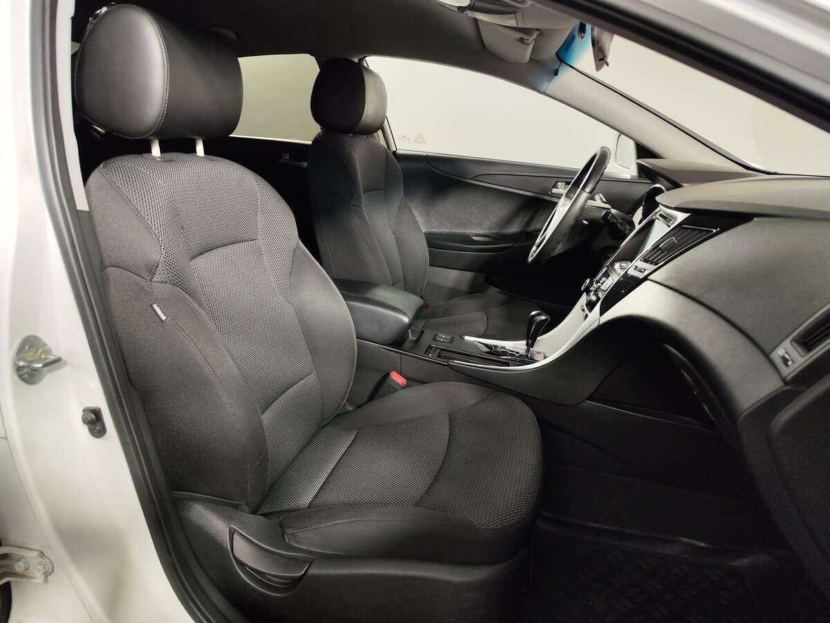 Б/У Хендай Соната 2011 года. Фото: #8