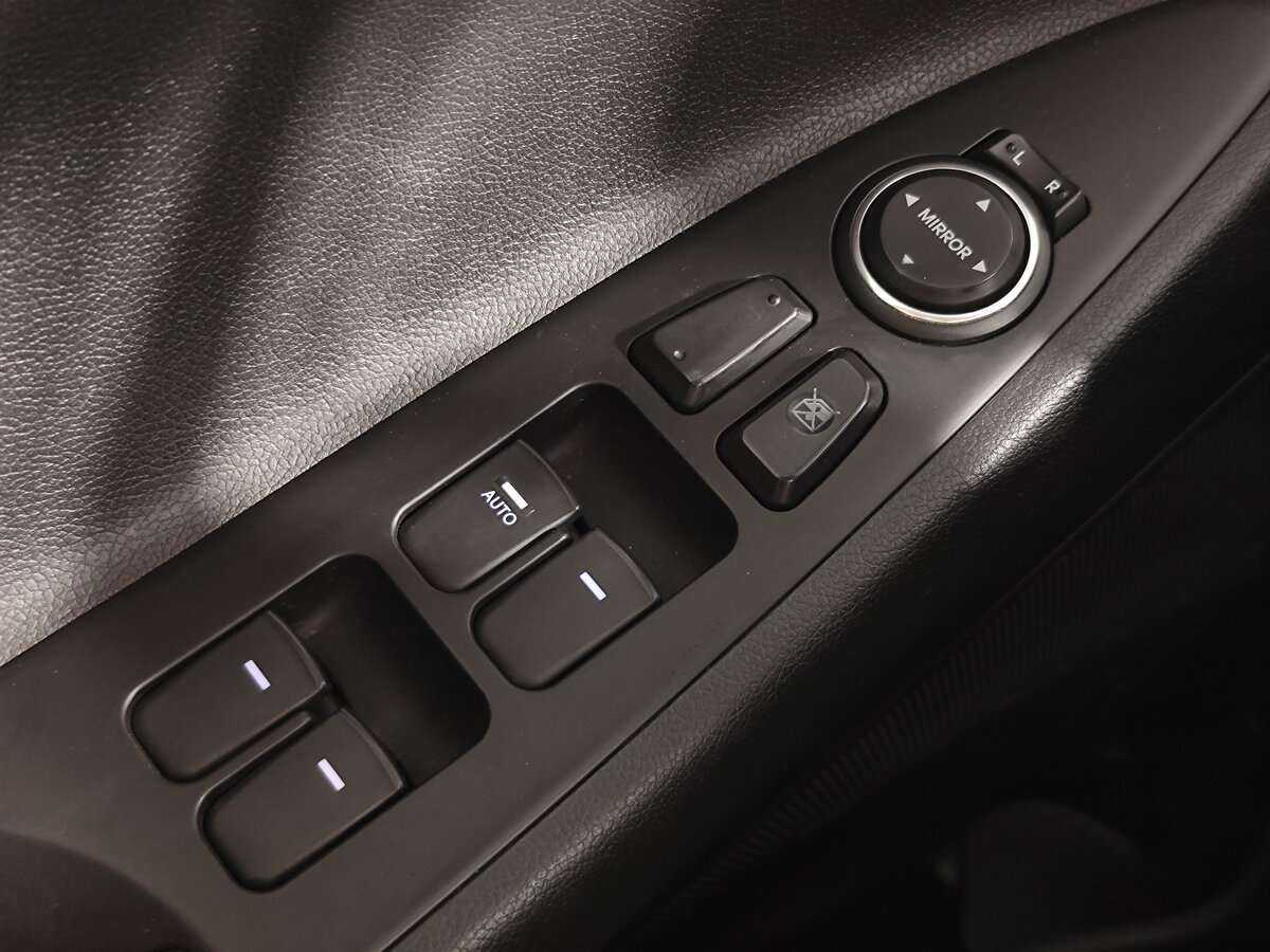 Б/У Хендай Соната 2011 года. Фото: #17