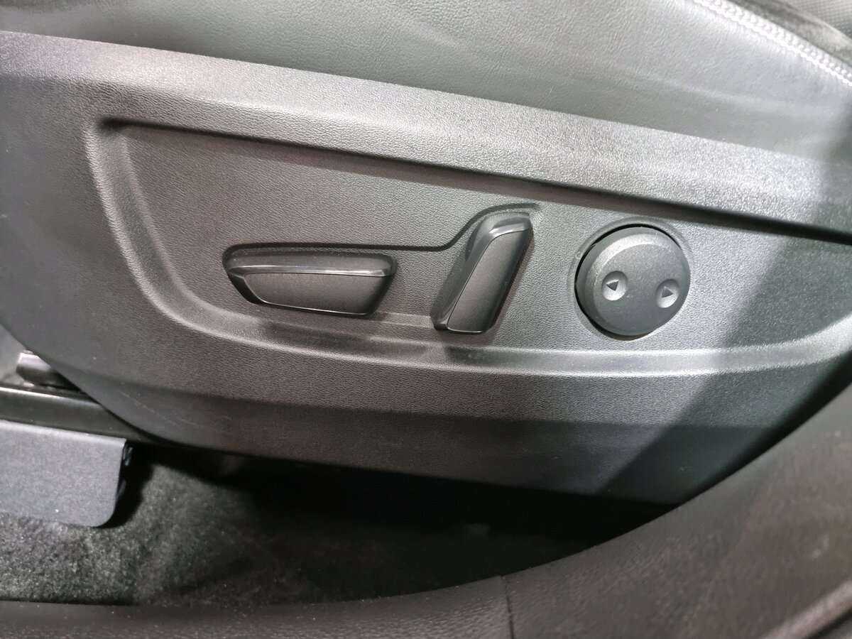 Б/У Инфинити К-Икс50 2018 года. Фото: #7