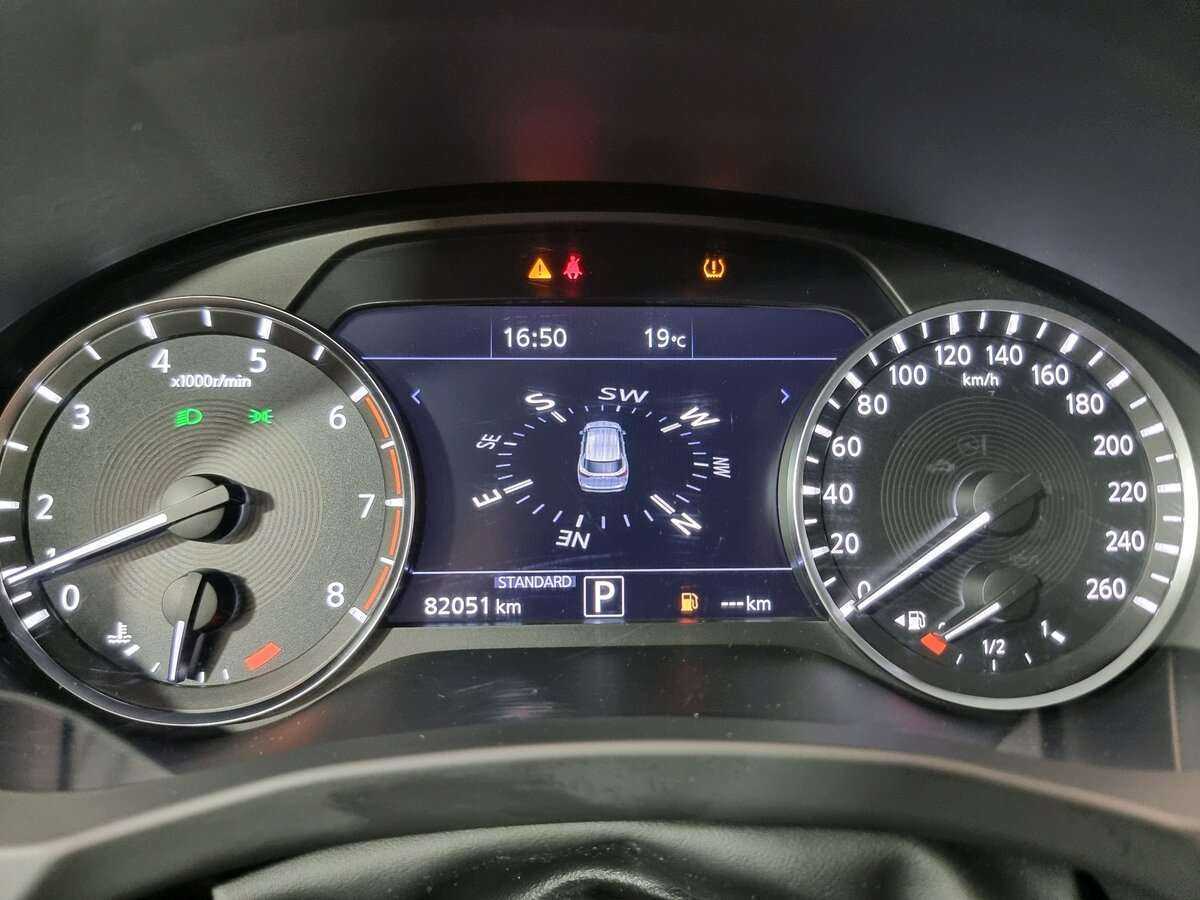 Б/У Инфинити К-Икс50 2018 года. Фото: #19