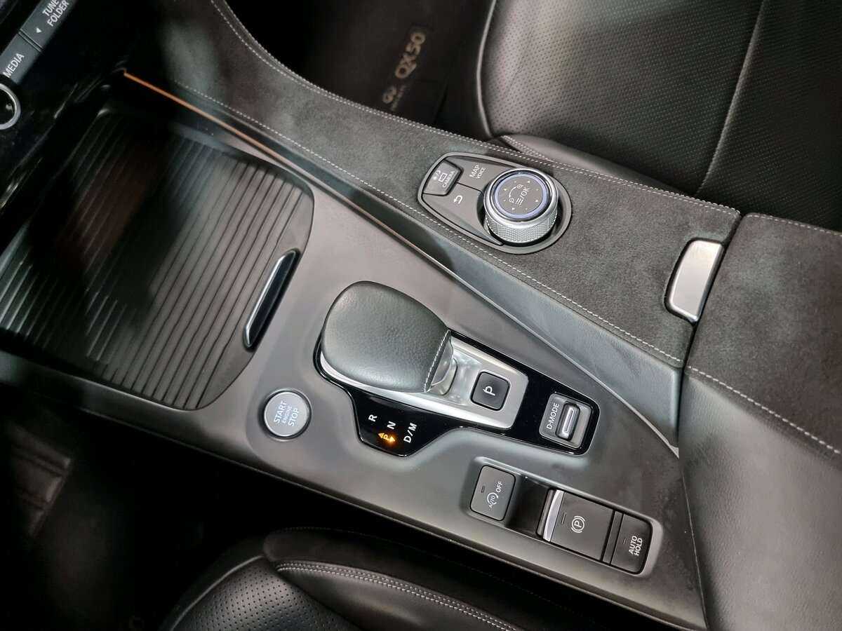 Б/У Инфинити К-Икс50 2018 года. Фото: #23