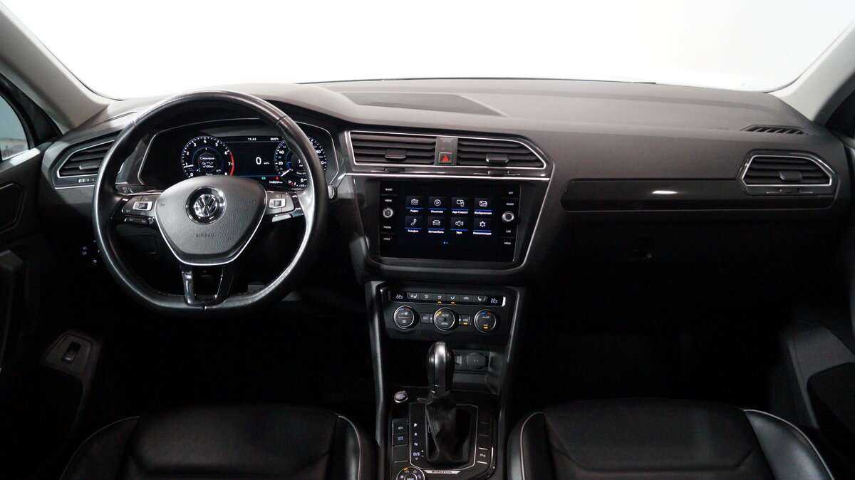 Б/У Фольксваген Тигуан 2018 года. Фото: #10