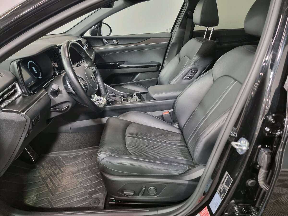 Б/У Киа К5 2021 года. Фото: #5