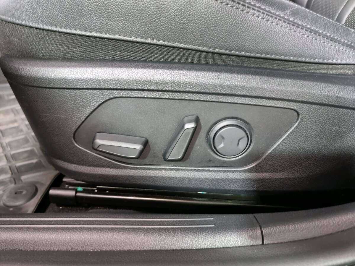 Б/У Киа К5 2021 года. Фото: #6