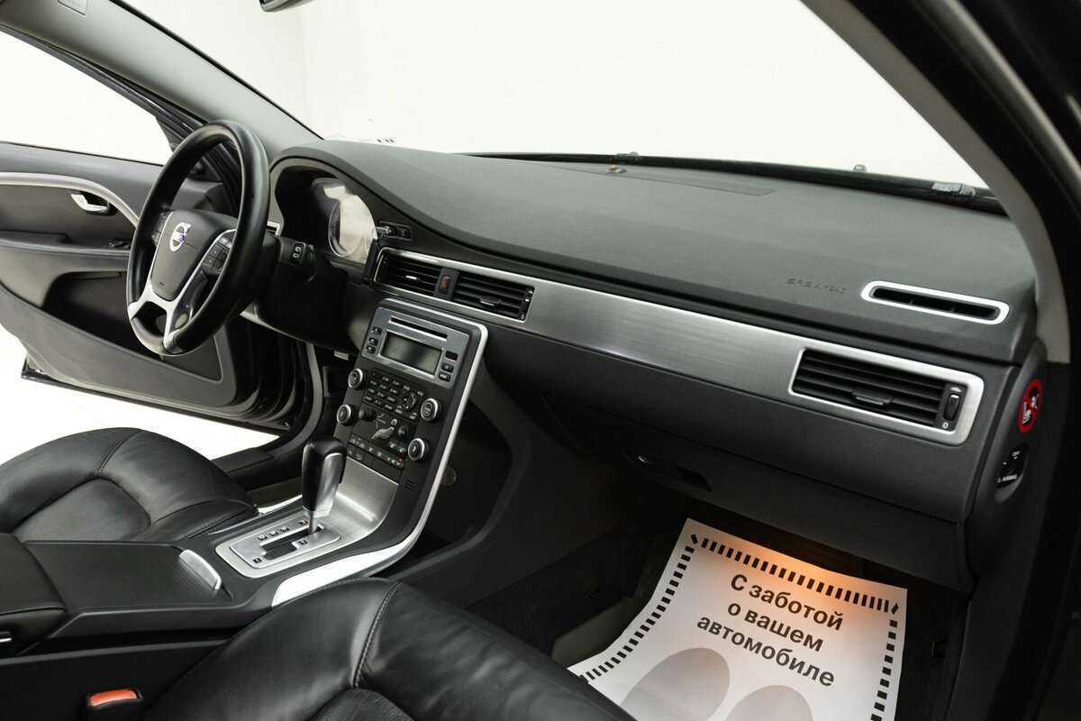 Б/У Вольво ИксЦ70 2011 года. Фото: #11