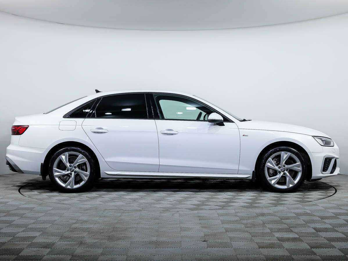 Б/У Ауди А4 2020 года. Фото: #2