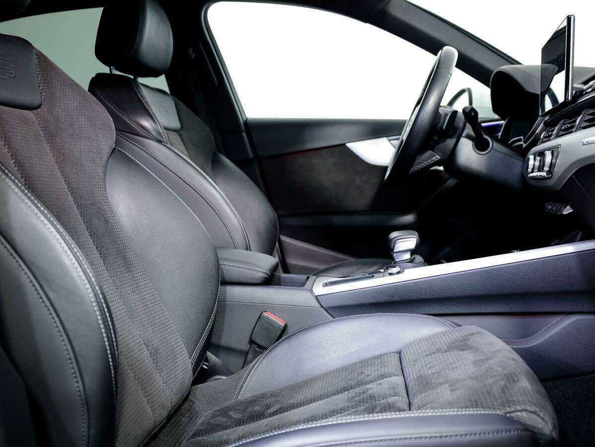 Б/У Ауди А4 2020 года. Фото: #10