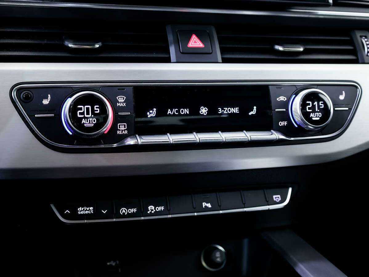 Б/У Ауди А4 2020 года. Фото: #15