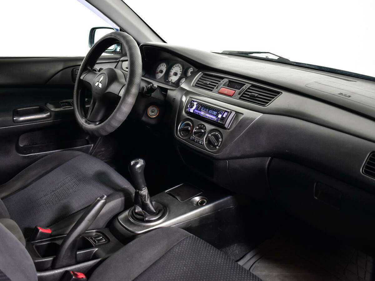 Б/У Митсубиши Лансер 2006 года. Фото: #8