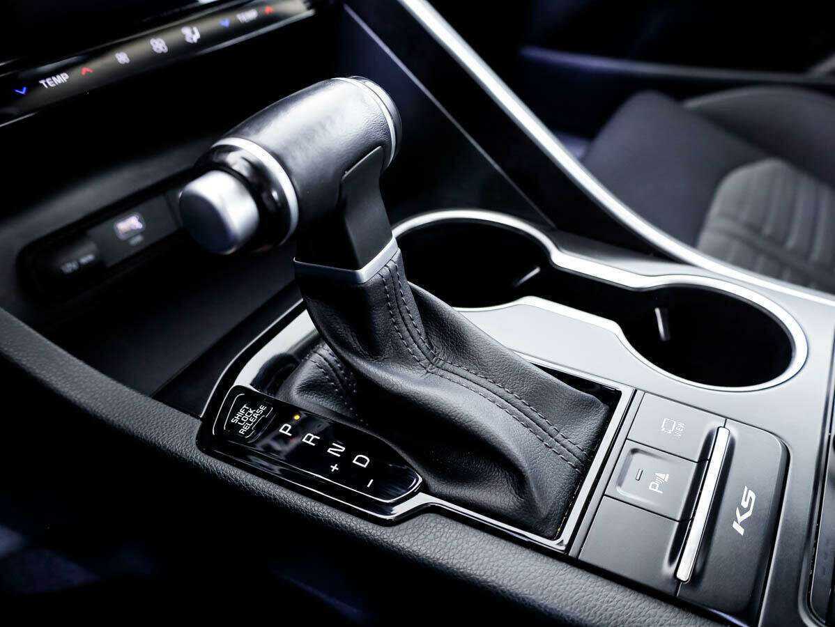 Б/У Киа К5 2022 года. Фото: #15