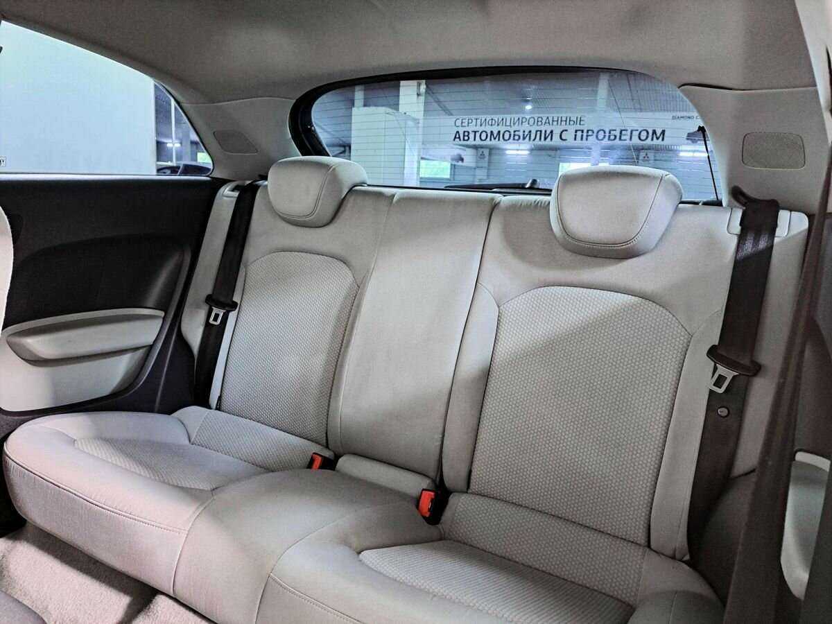 Б/У Ауди А1 2011 года. Фото: #9