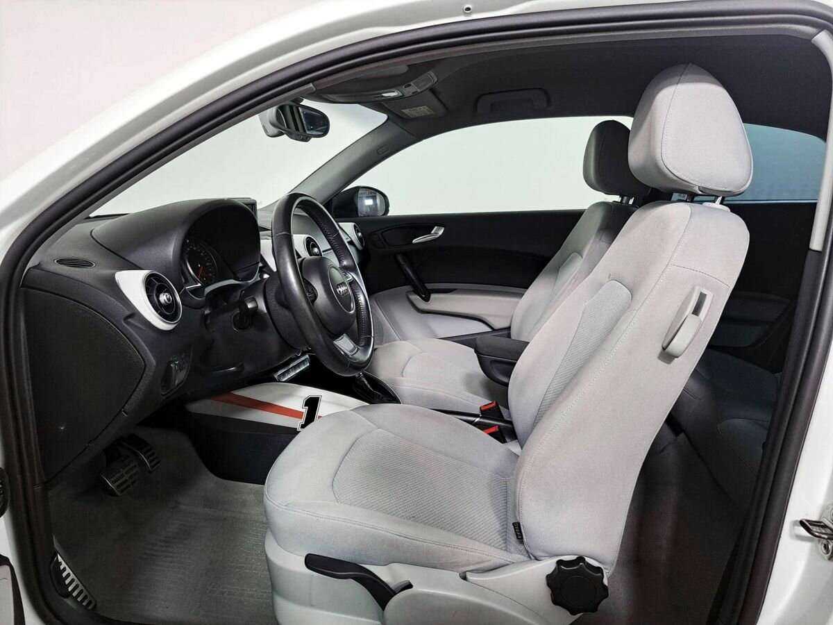 Б/У Ауди А1 2011 года. Фото: #13