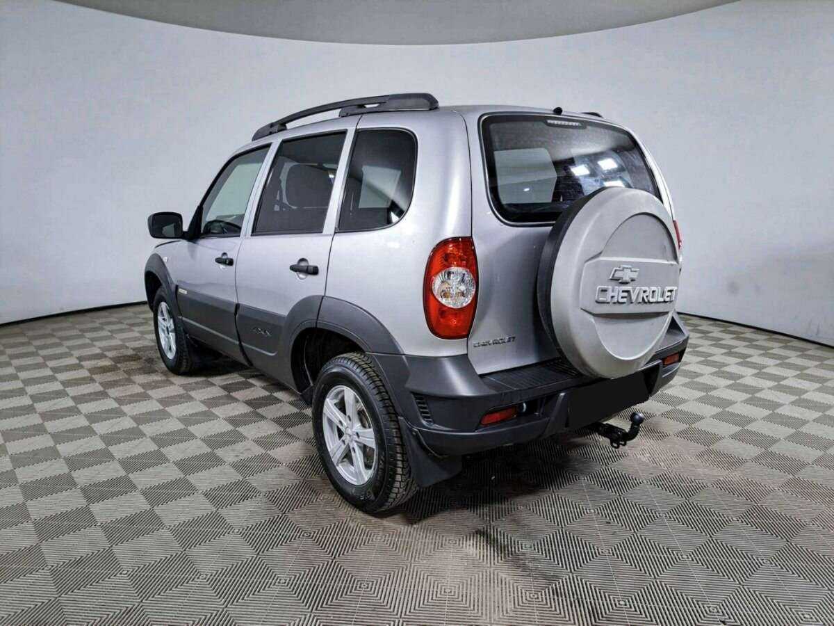 Б/У Шевроле Нива 2017 года. Фото: #6