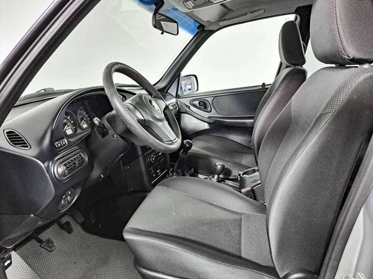 Б/У Шевроле Нива 2017 года. Фото: #13