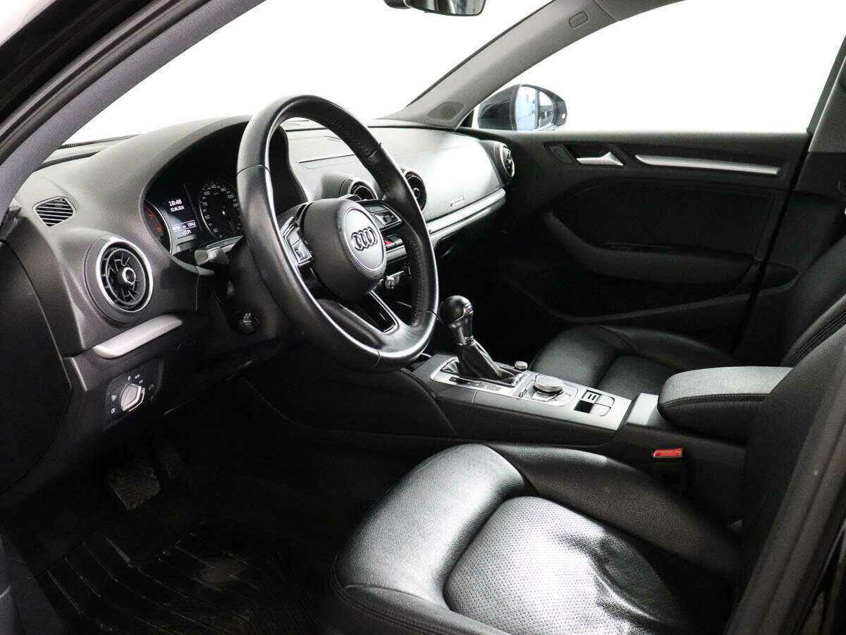 Б/У Ауди А3 2018 года. Фото: #6