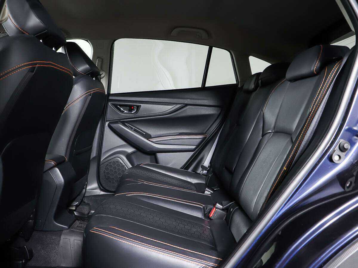 Б/У Субару ИксВи 2018 года. Фото: #9