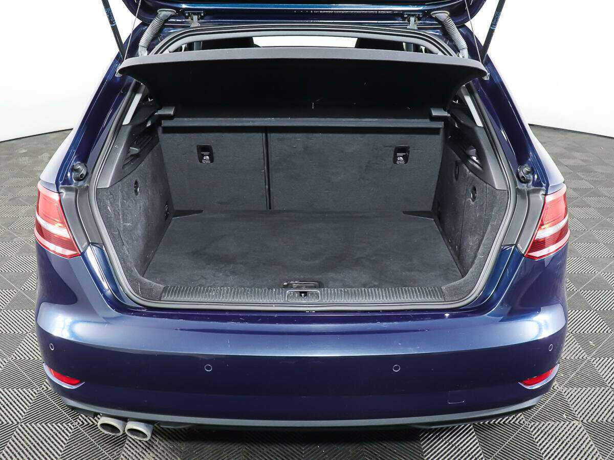 Б/У Ауди А3 2016 года. Фото: #9