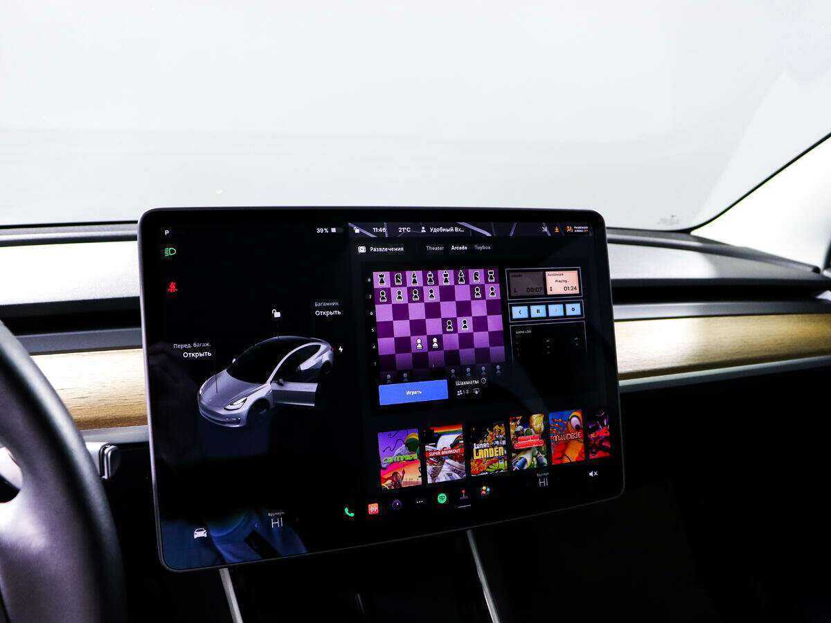 Б/У Тесла Модел 3 2020 года. Фото: #14