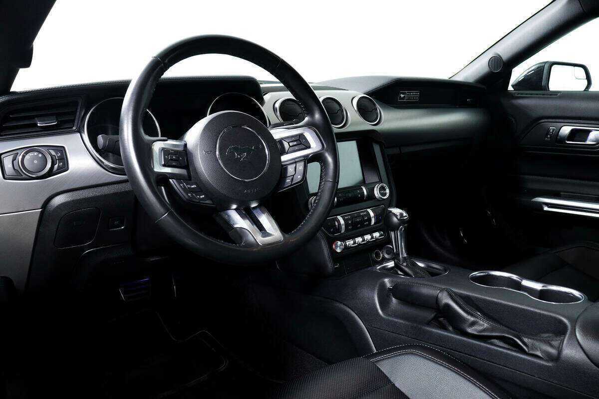 Б/У Форд Мустанг 2020 года. Фото: #12