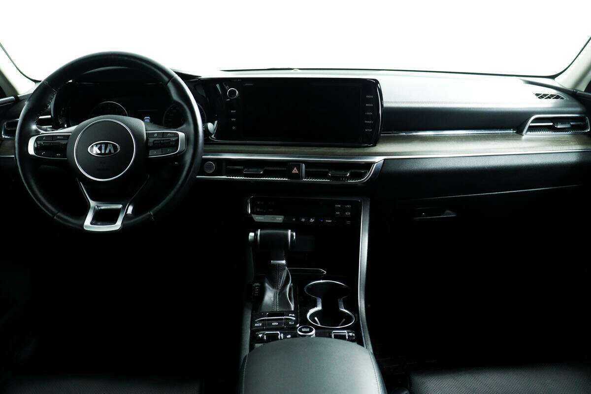 Б/У Киа К5 2021 года. Фото: #10