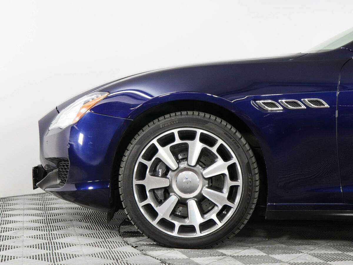 Б/У Мазератти Кватропорте 2015 года. Фото: #8