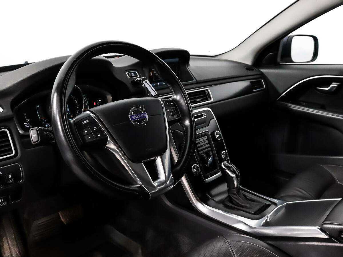 Б/У Вольво ИксЦ70 2013 года. Фото: #8