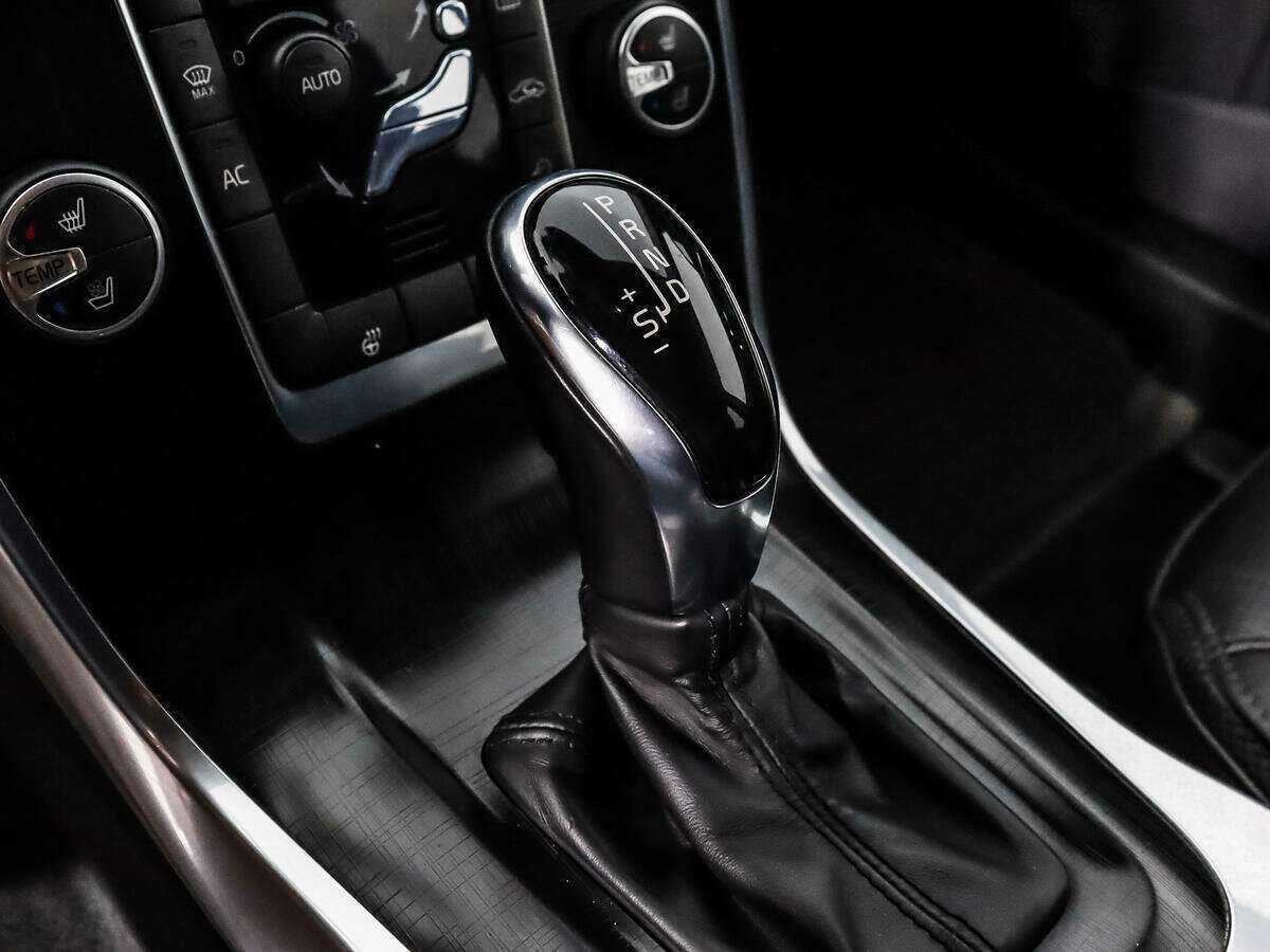 Б/У Вольво ИксЦ70 2013 года. Фото: #11