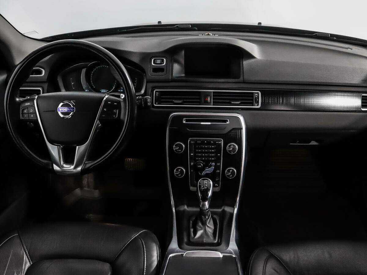 Б/У Вольво ИксЦ70 2013 года. Фото: #14