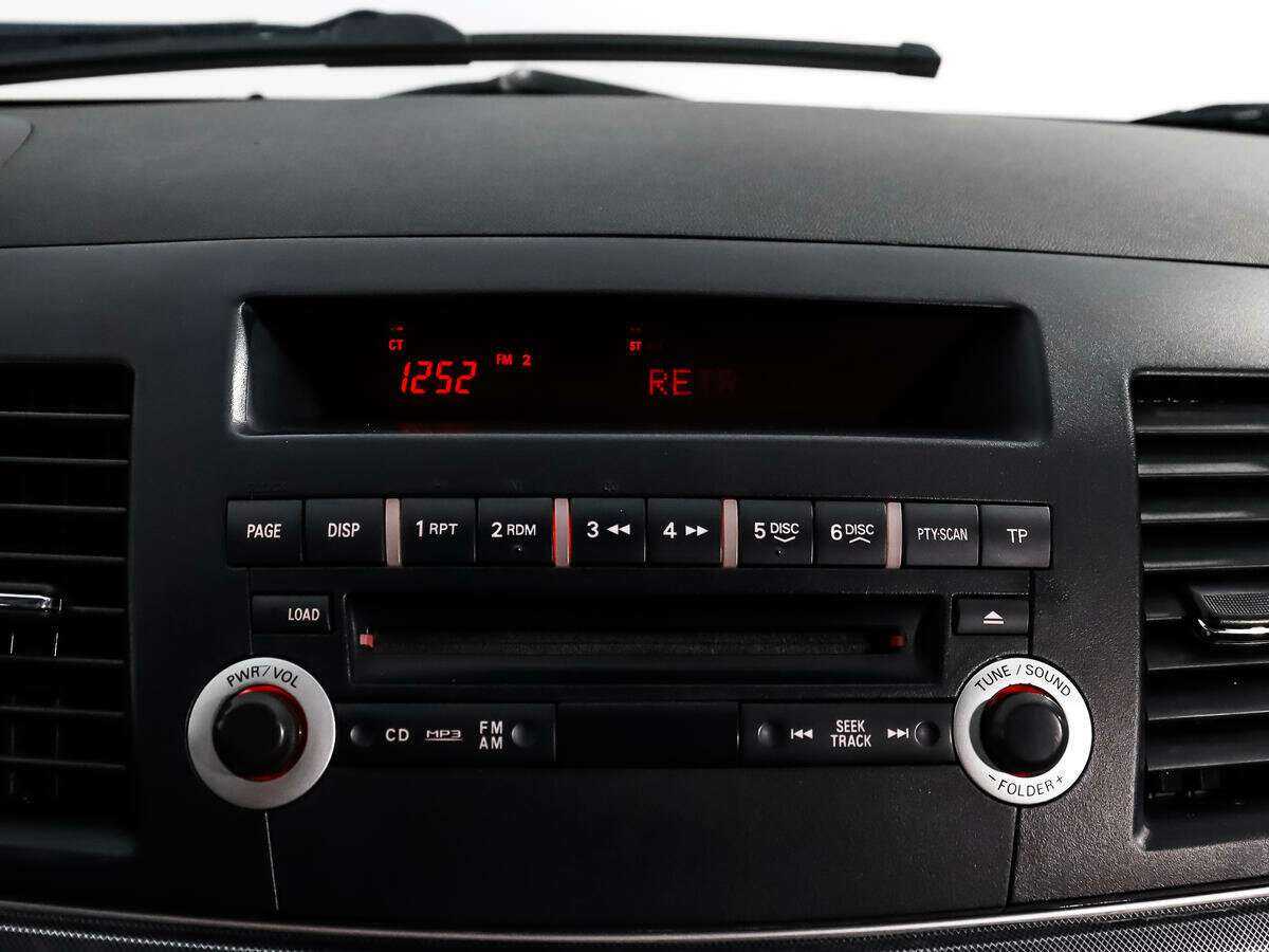 Б/У Митсубиши Лансер 2008 года. Фото: #12