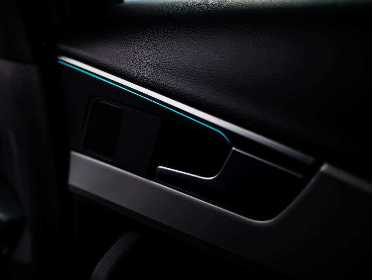 Б/У Ауди А4 2021 года. Фото: #16