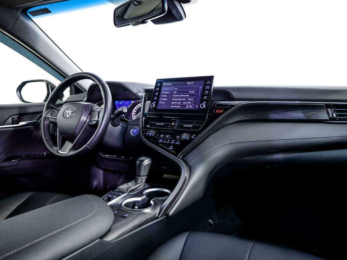 Б/У Тойота Камри 2021 года. Фото: #7