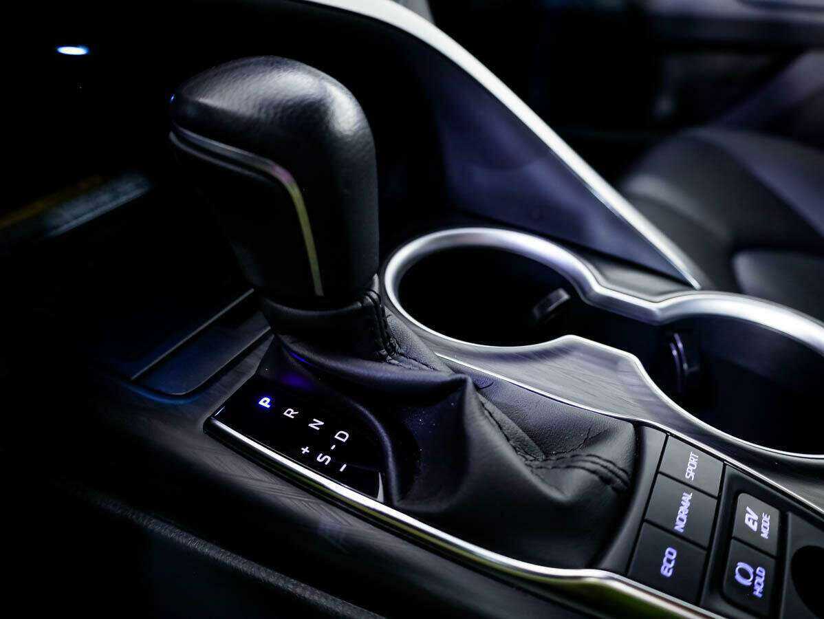 Б/У Тойота Камри 2021 года. Фото: #17