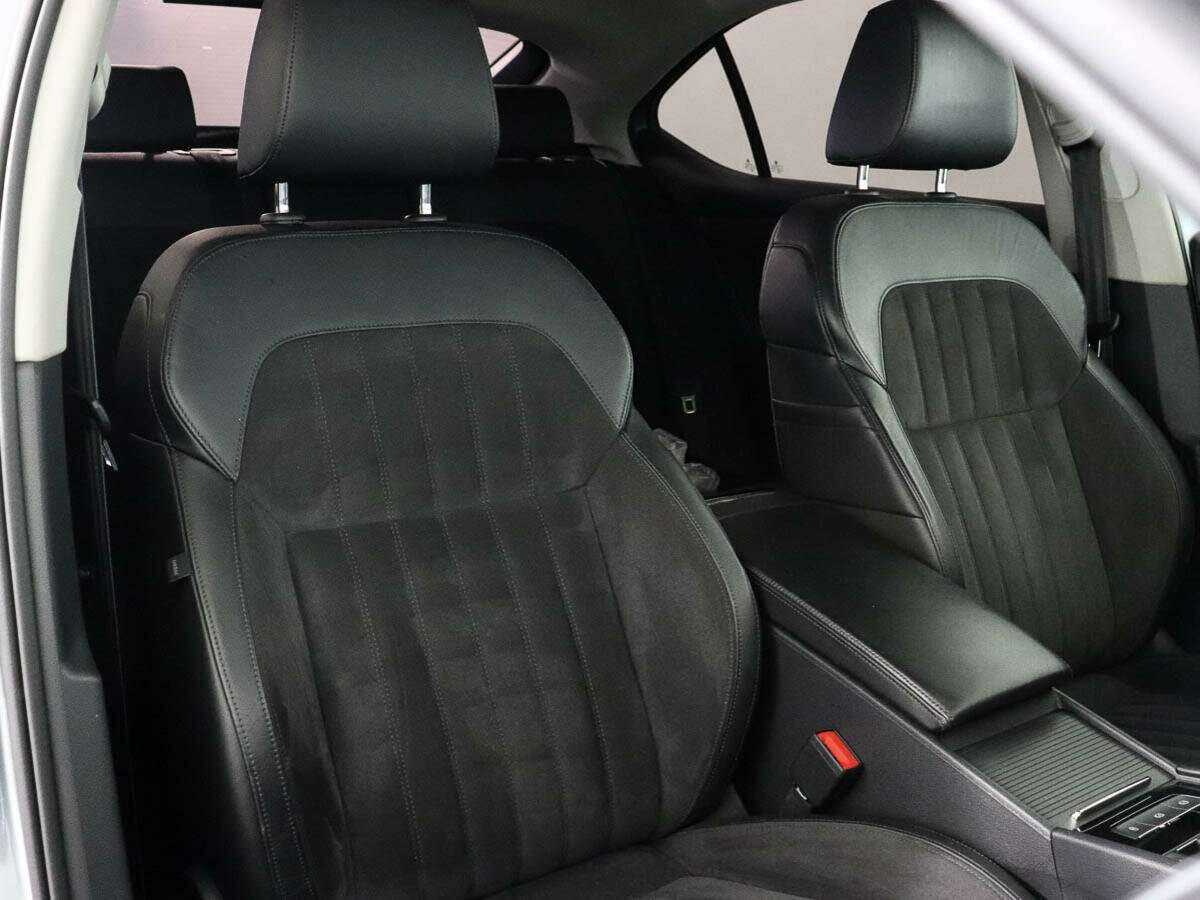 Б/У Шкода Суперб 2019 года. Фото: #6