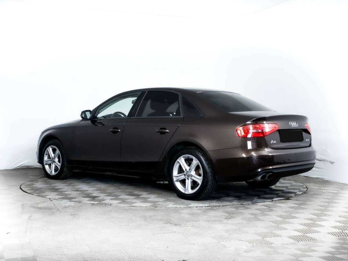 Б/У Ауди А4 2015 года. Фото: #4