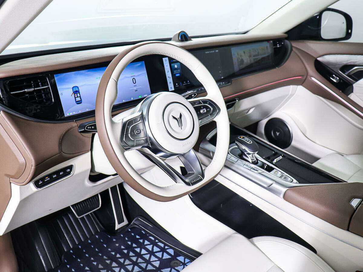 Voyah Free 2022 года с пробегом. Фото: #10