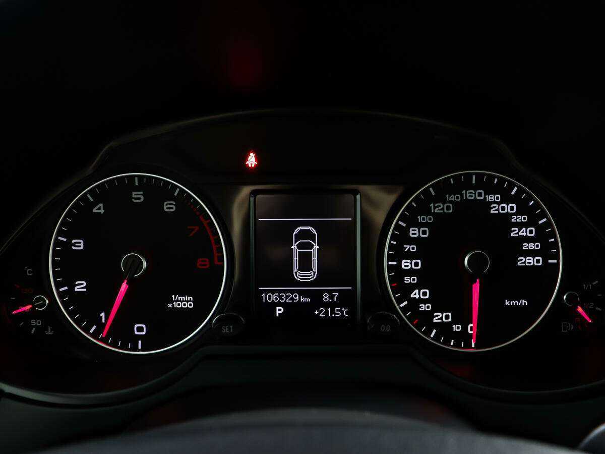 Б/У Ауди К5 2013 года. Фото: #13