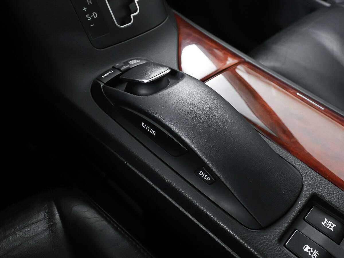 Б/У Лексус Р-Икс 2011 года. Фото: #18