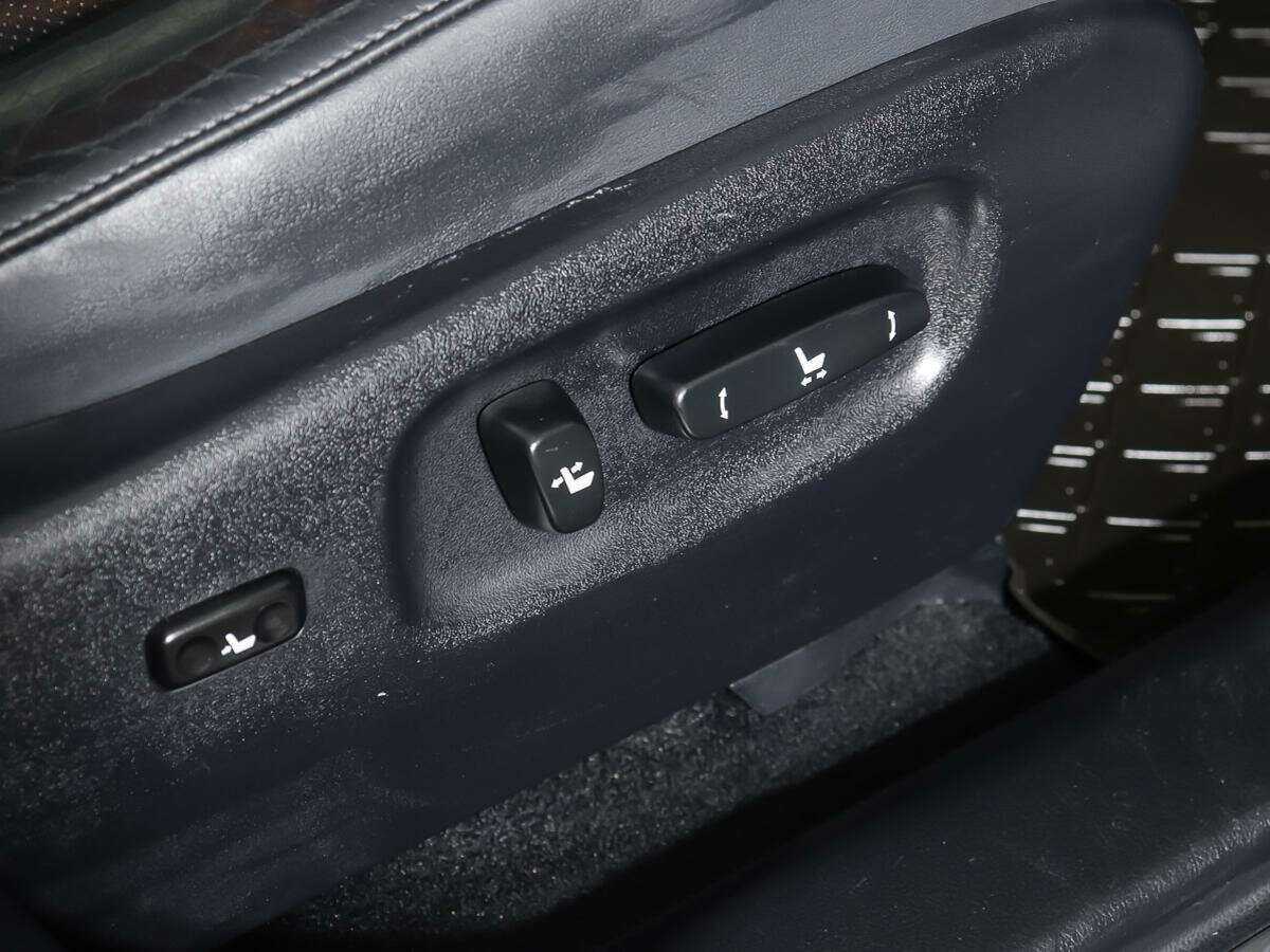 Б/У Лексус Р-Икс 2013 года. Фото: #15