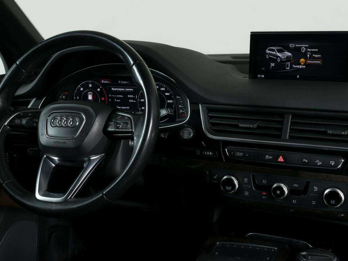 Б/У Ауди К7 2016 года. Фото: #11