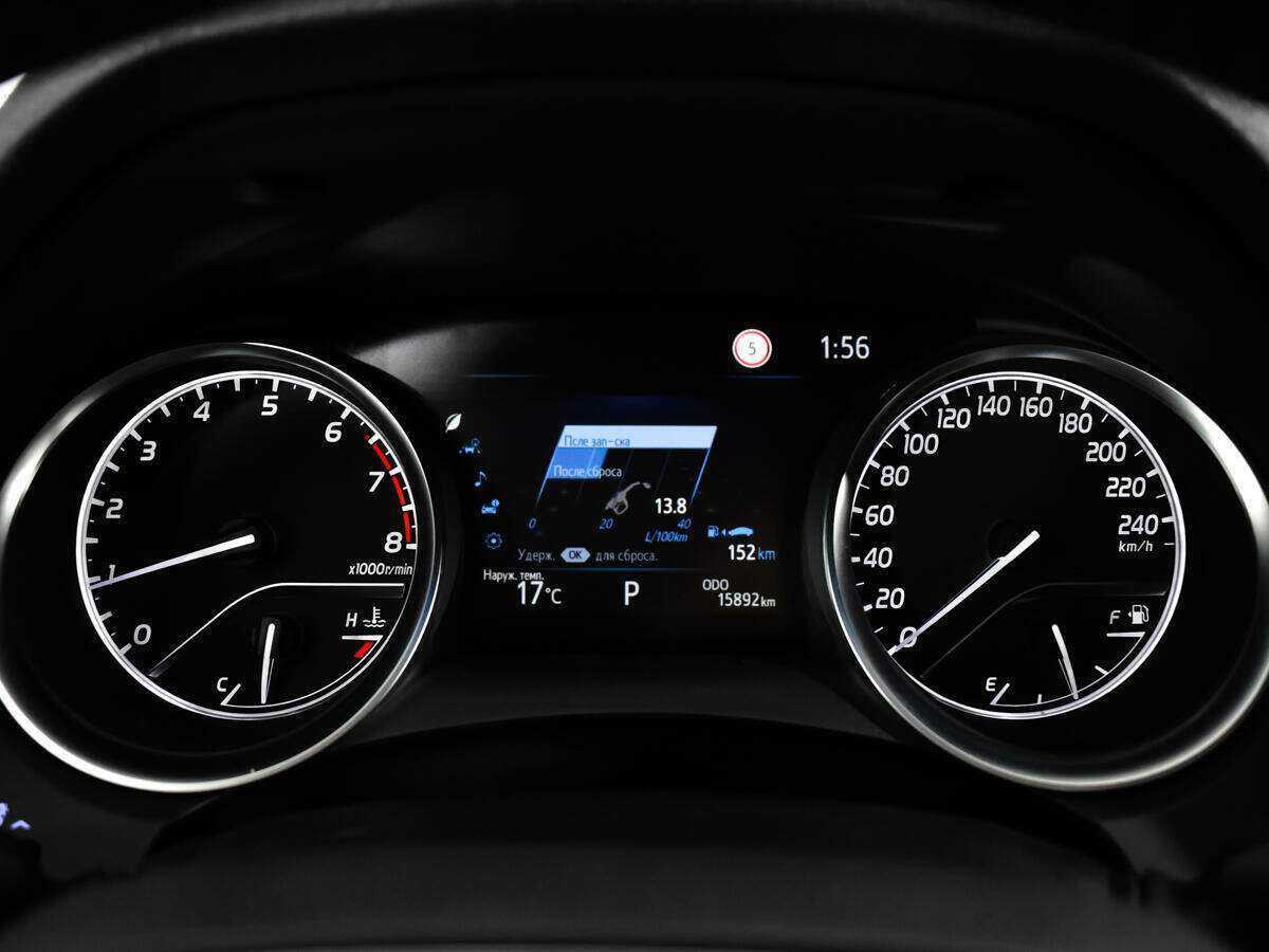 Б/У Тойота Камри 2020 года. Фото: #10