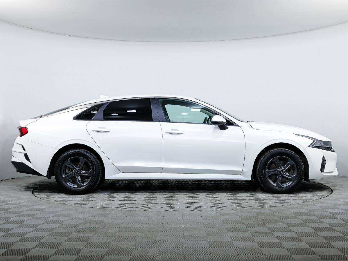 Б/У Киа К5 2021 года. Фото: #2