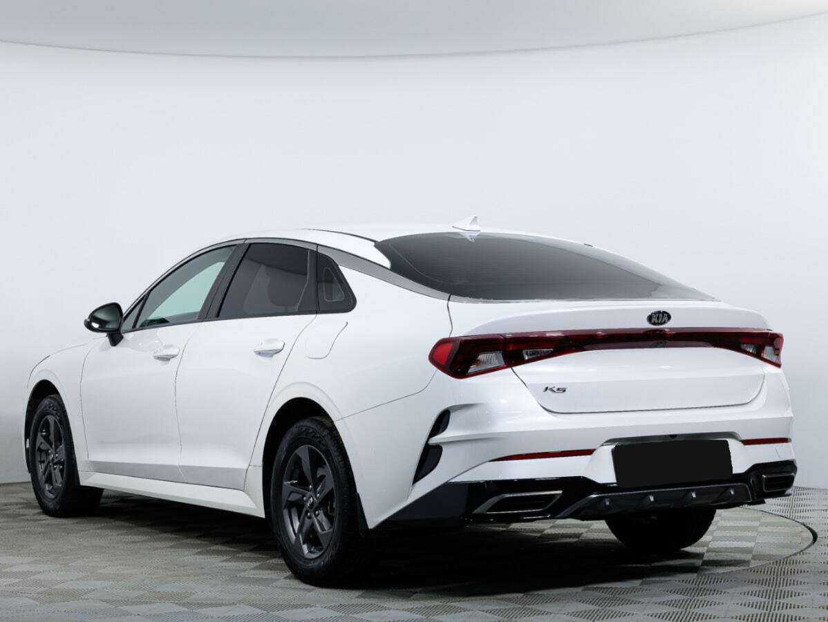 Б/У Киа К5 2021 года. Фото: #5