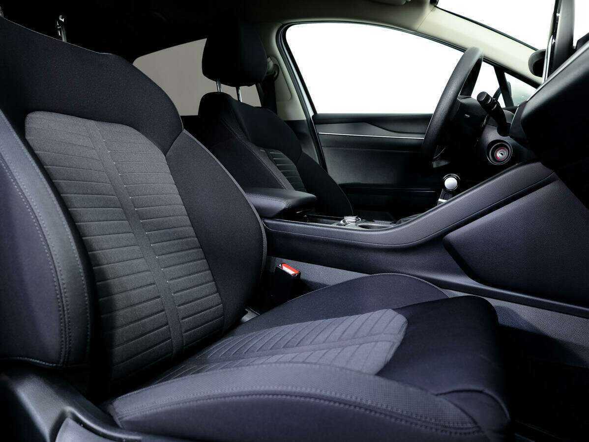 Б/У Киа К5 2021 года. Фото: #9