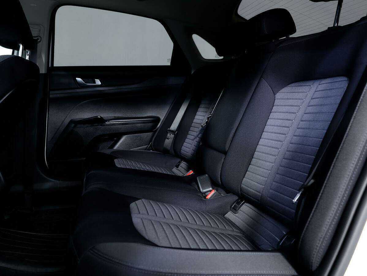 Б/У Киа К5 2021 года. Фото: #10