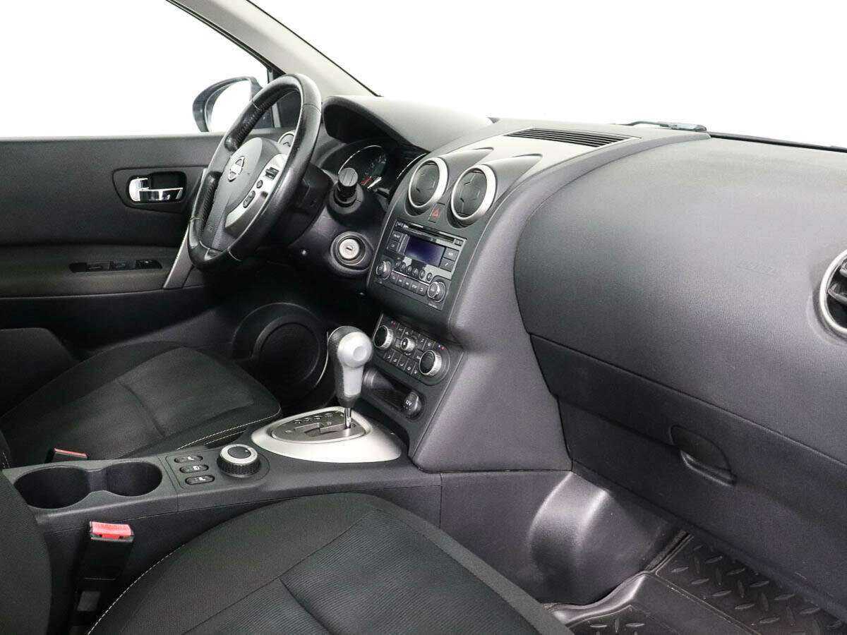 Б/У Ниссан Кашкай+2 2011 года. Фото: #4