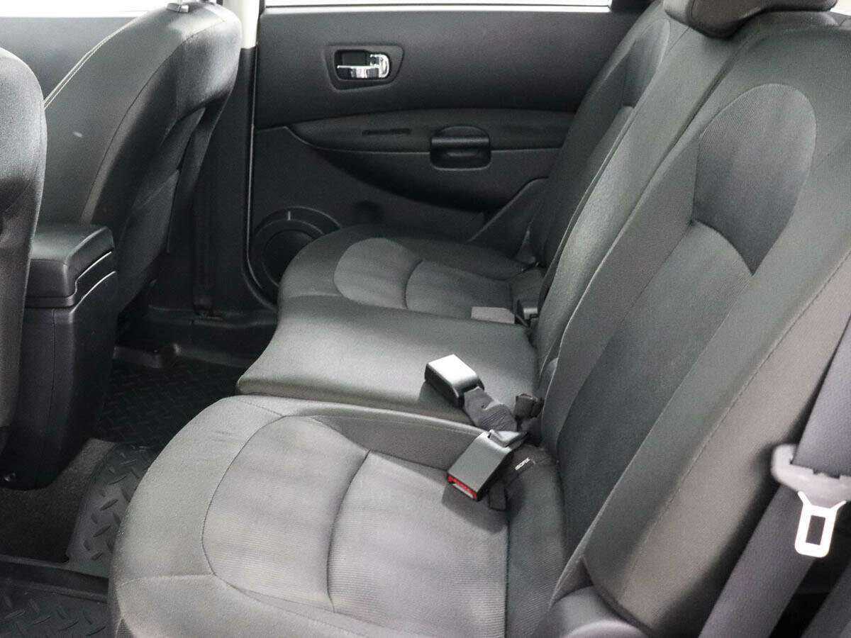 Б/У Ниссан Кашкай+2 2011 года. Фото: #6